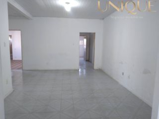 Ótimo casa no Conjunto João Alves