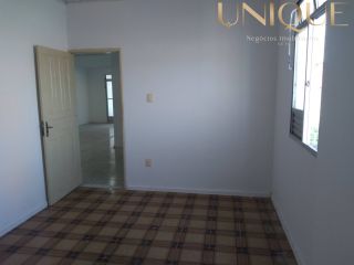 Ótimo casa no Conjunto João Alves