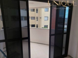 Excelente apartamento com 4 quartos, sendo um suíte no Residencial Gran Farol, bairro Coroa do Meio.