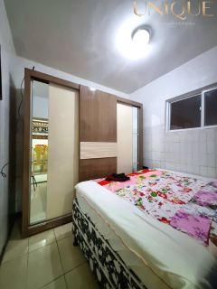 Excelete casa com boa localização.