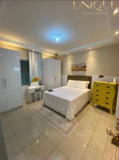 Excelente casa com 5 quartos, sendo dois suítes no Orlando Dantas.