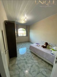 Excelente casa com 5 quartos, sendo dois suítes no Orlando Dantas.