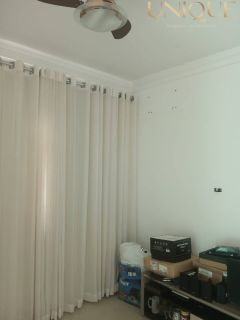 Excelente casa com 3 quartos, sendo 2 suítes e piscina na Aruana.