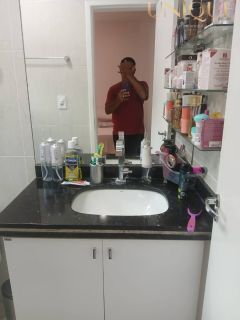 Excelente casa com 3 quartos, sendo 2 suítes e piscina na Aruana.