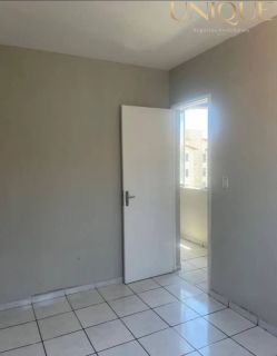 Apartamento com 2 quartos no Condomínio Luar da Praia.