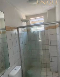 Apartamento com 2 quartos no Condomínio Luar da Praia.