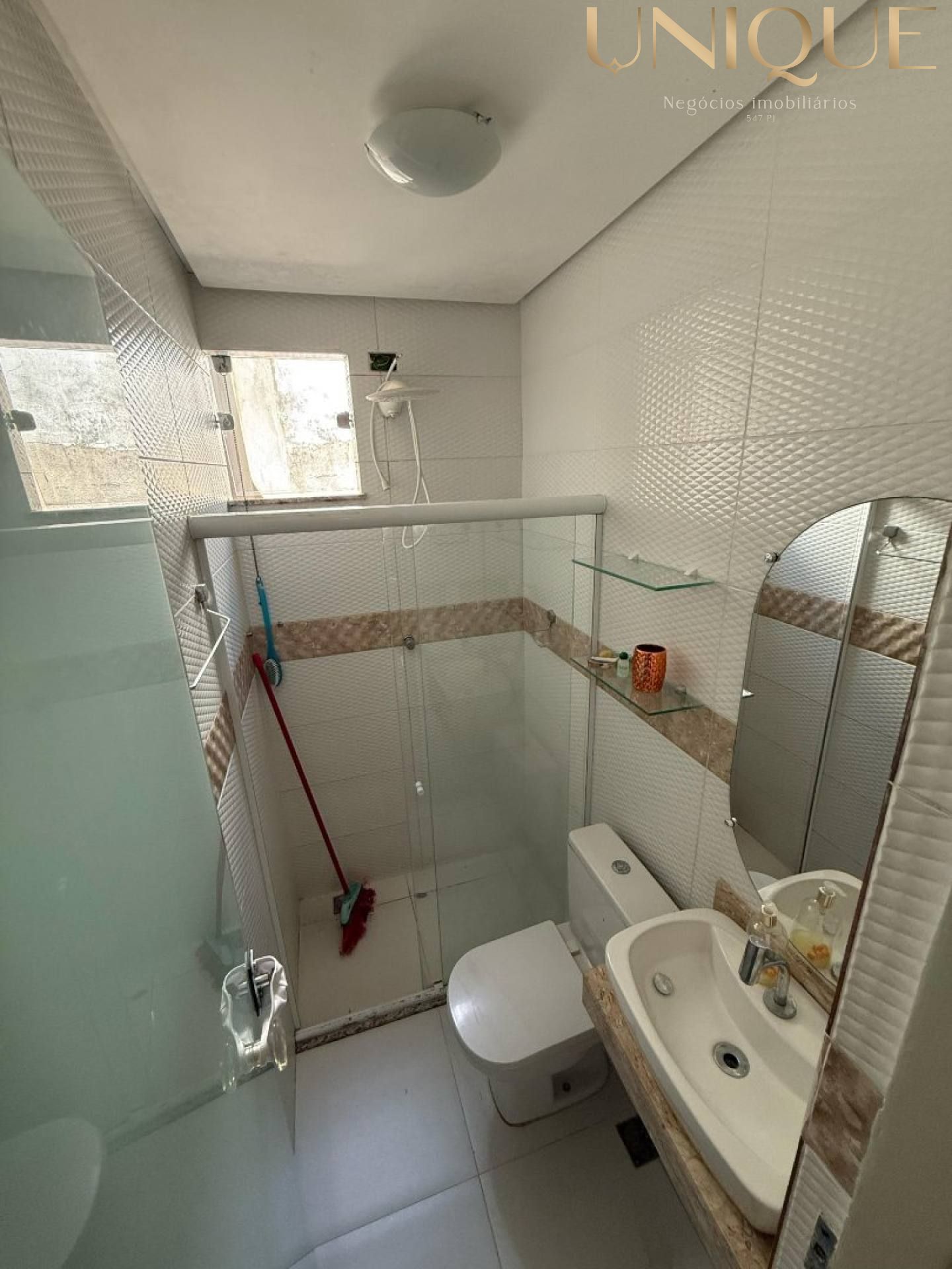 Casa com 3 pontos comerciais no siqueira campos