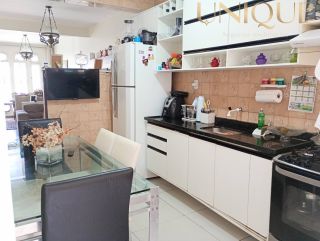 Casa duplex no Getúlio Vargas