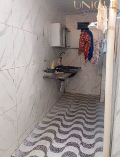 Casa no Bugio com Ponto Comercial anexo