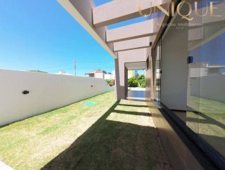 Excelente casa com 3 quartos c/ quatro vagas de garagens no Condomínio Praias do Sul I.