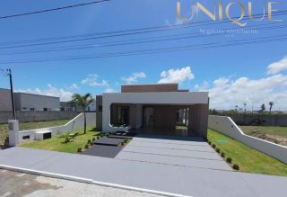 Excelente casa com 3 quartos c/ quatro vagas de garagens no Condomínio Praias do Sul I.