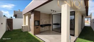 Excelente casa com 3 quartos, sendo um suíte no Condomínio Sol e Praia.