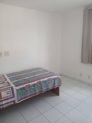 Apartamento com 3 quartos, sendo um suíte no Residencial Mar de Aruana II.