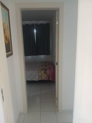 Apartamento com 3 quartos, sendo um suíte no Residencial Mar de Aruana II.