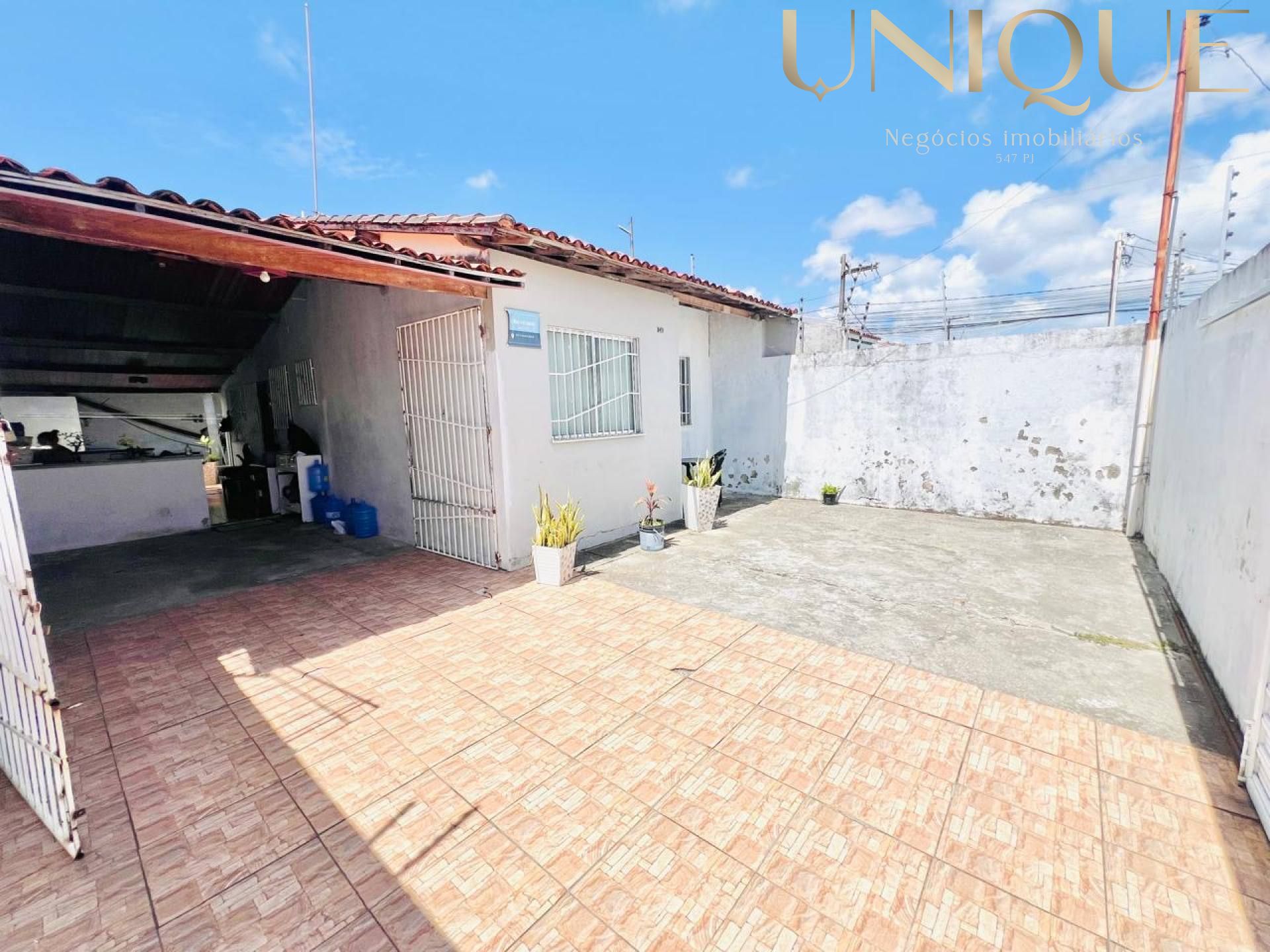 Excelente localização na Aruana