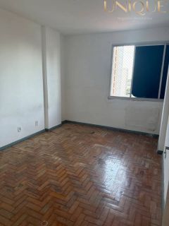 Ana Maria 2/4 sendo 1 Suíte + DCE