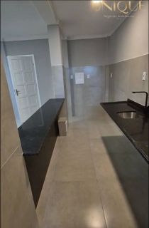 Apartamento com 3 quartos, sendo um suíte no Residencial Caravelas, bairro Farolandia.