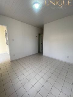 Ótima casa no Marcos Freire II