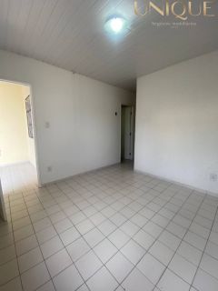 Ótima casa no Marcos Freire II