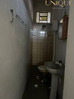 Casa Para Vender no bairro Sequeira Campos com 5 quartos 2 suítes.