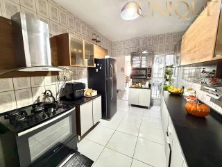 Casa Mobiliada Para Vender no bairro Ponto Novo