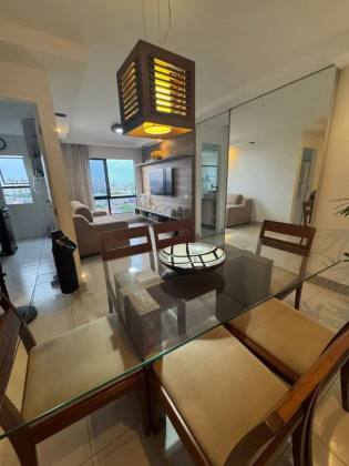 Andar alto 2/4 no Moradas do Adriático Todo reformado - Luzia