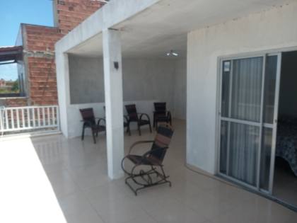 Casa com Piscina na Caueira, 04 quartos e 01 é Suíte