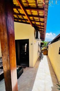 Excelente casa com 3 quartos, sendo um suíte no Condomínio Alamedas do Sol.