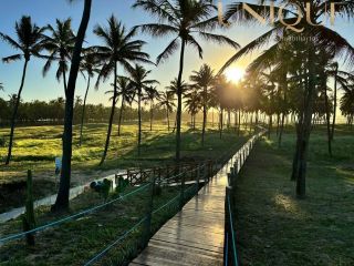 ? Oportunidade Pé na Areia: Lote no Padang Beach Residence!