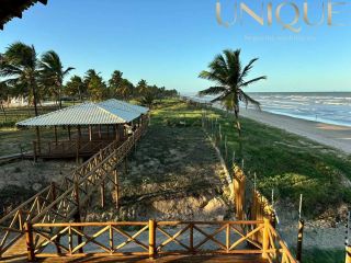 ? Oportunidade Pé na Areia: Lote no Padang Beach Residence!