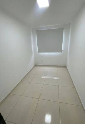 Apartamento com 2 quartos, sendo um suíte no Aruana Praia Residence.