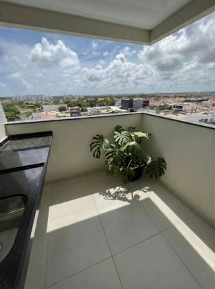 Apartamento com 2 quartos, sendo um suíte no Aruana Praia Residence.