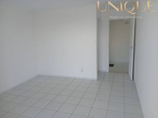 Apartamento com 3 Quartos, sendo um suíte no Residencial Mar de Aruana I.