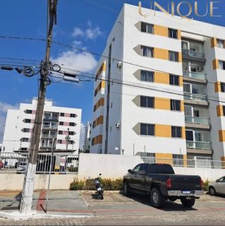 Apartamento com 3 Quartos, sendo um suíte no Residencial Mar de Aruana I.