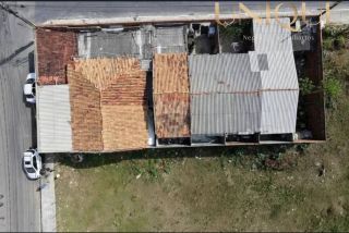 ? TERRENO DE ESQUINA A APENAS 100 METROS DA PRAIA – COROA DO MEIO ?