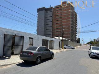 ? TERRENO DE ESQUINA A APENAS 100 METROS DA PRAIA – COROA DO MEIO ?