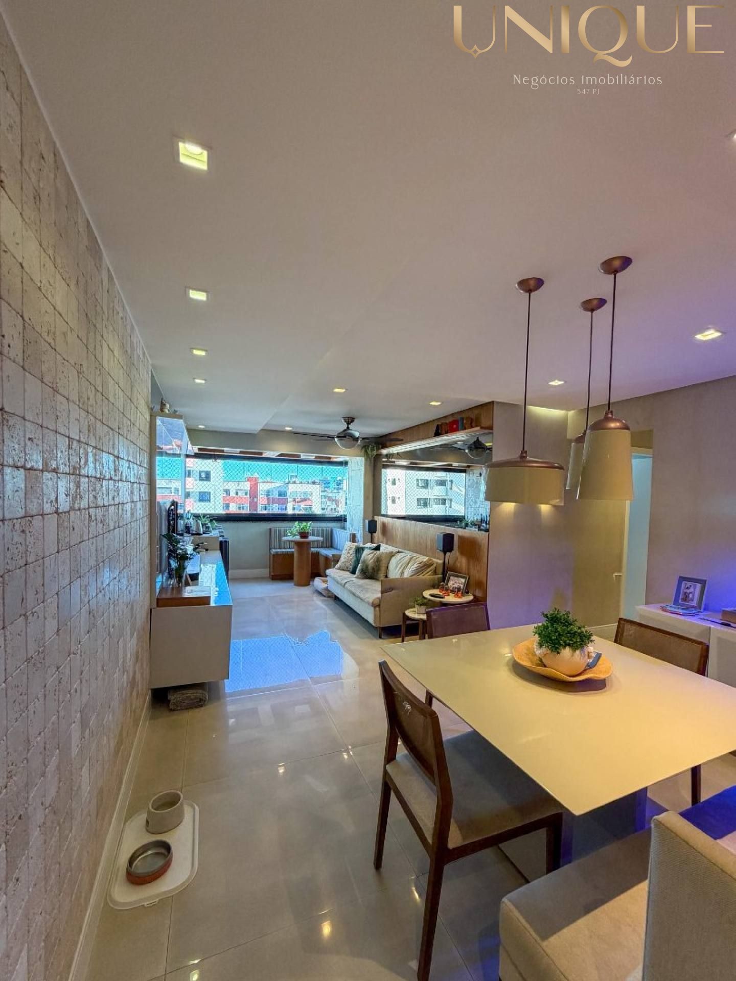 Apartamento Semi mobiliado no Condomínio Metropolis Residence - bairro Grageru