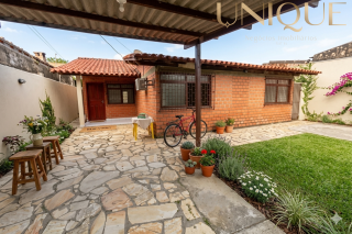 Casa 3/4 Suíte próximo a Praia (cj. Beira Mar)