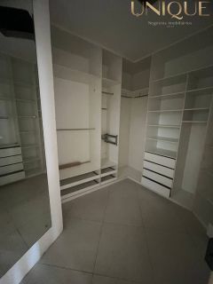 Linda casa no bairro Farolândia