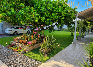 ? Lote Premium na Coroa do Meio: 648m² com Frente Sul