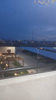 Apartamento com 2 quartos, sendo um suíte e duas vagas de garagens no Golden Village, Barra dos Coqueiros.