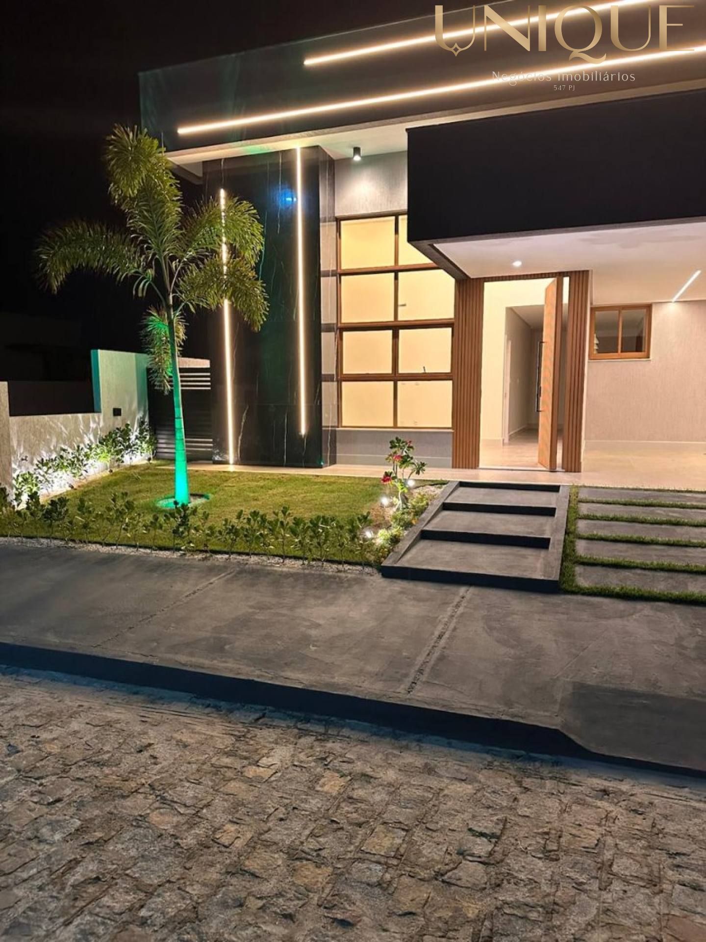 CASA A VENDA NO CONDOMINIO SOL E PRAIA