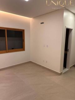 CASA A VENDA NO CONDOMINIO SOL E PRAIA