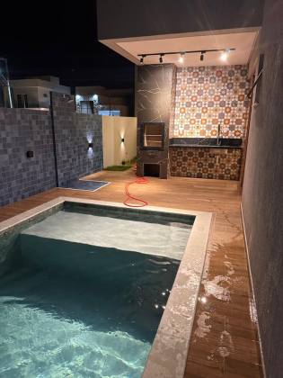 CASA A VENDA NO CONDOMINIO SOL E PRAIA