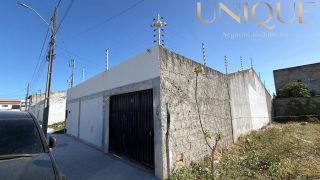 Vendo Excelente Casa de 3/4 com suíte na Aruana