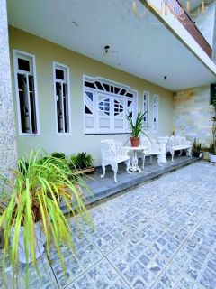 Casa com 4 quartos a venda no Medici II