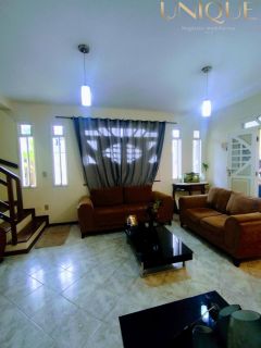 Casa com 4 quartos a venda no Medici II