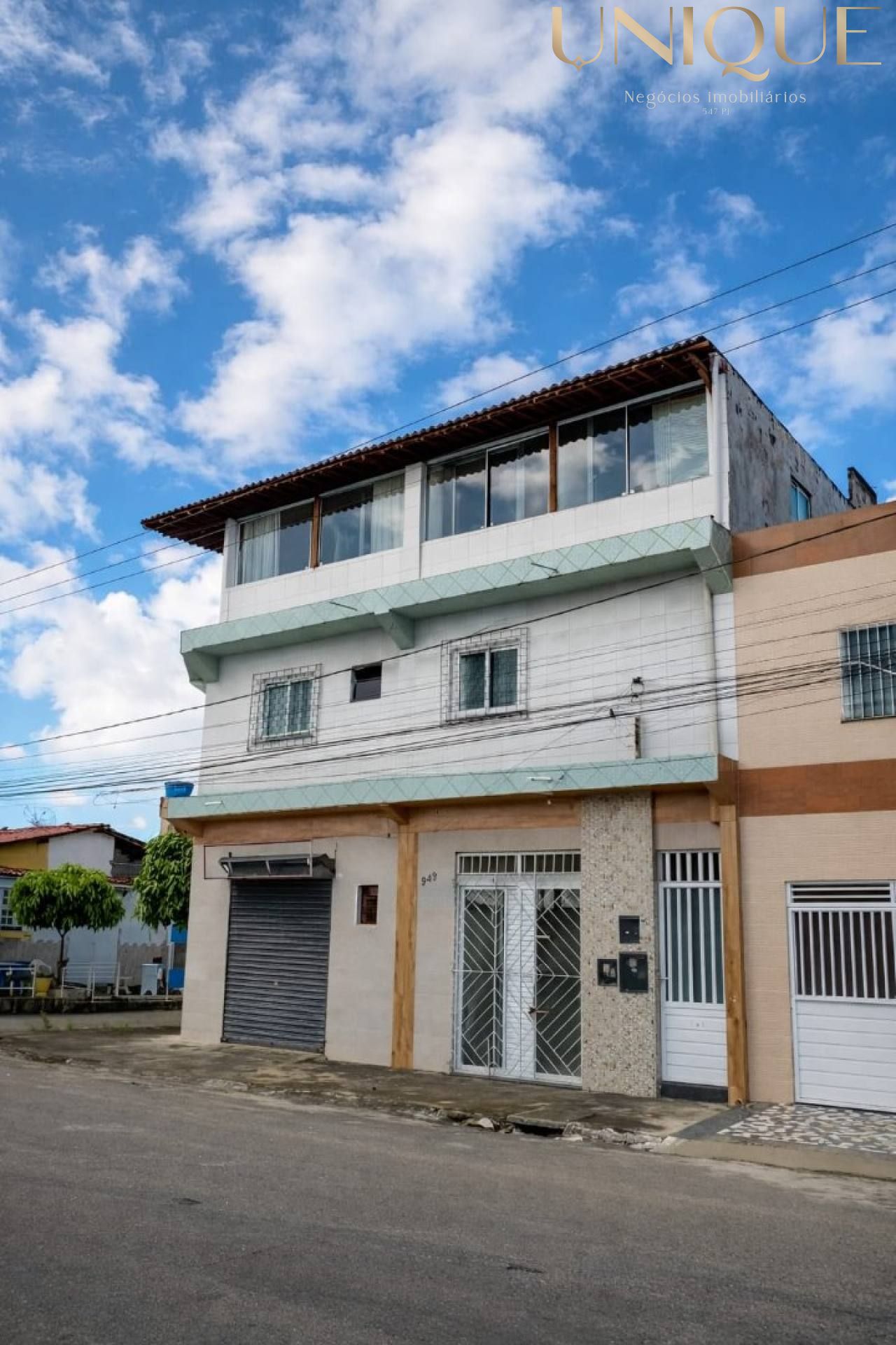 Casa com 3 pontos comerciais na Rua Alagoas