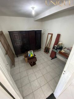 Casa com 3 pontos comerciais na Rua Alagoas