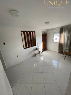 Casa com 3 pontos comerciais na Rua Alagoas